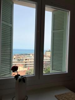 2 room renovated sea view, near Monaco - 1
