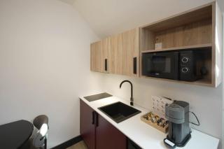 The Sixty Aparthotel - Central Cardiff Apartment with Parking - 9