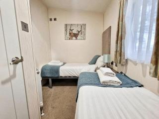 Happy Ever After Lodge - Morpeth - 4