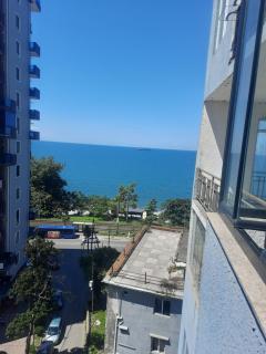 Cozy Apartment in 50 meters to the Beach - Batumi - 0