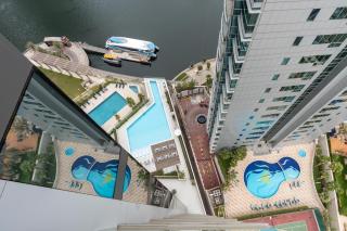 Bespoke Holiday Homes - Luxury 2BR with Stunning Marina Views in LIV Marina - 1