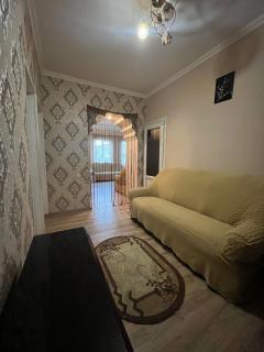 LEO Home - 9