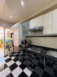 Elegant apartment near the airport - 5