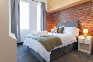 StayRight Central & Spacious 2 Bed Apartments in Swansea - Swansea - 5