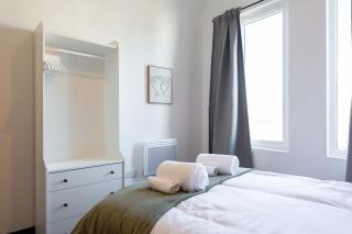 StayRight Central & Spacious 2 Bed Apartments in Swansea - Swansea - 2