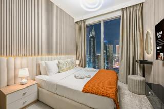 Luxury 2BR in Downtown 35th Floor 5 min walk Dubai Mall, Gym,Pool, 500mbps Wifi, Forte Tower - 3