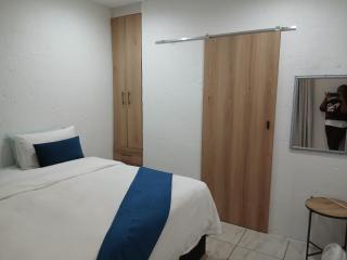 Russell's Rest Apartments - Johannesburg - 1