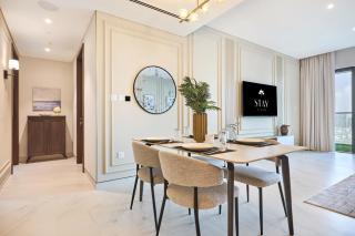 STAY BY LATINEM Luxury 2BR Holiday Home CVG 907 Near Burj Khalifa - 5