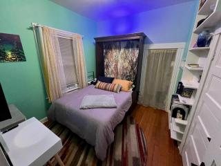 Columbia City Room - 8