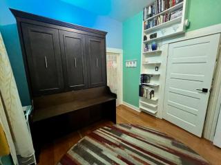 Columbia City Room - 6