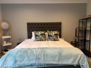 Robyns Nest Self Catering Studio Cottage No2 - 5