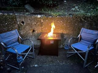 Columbia City Room - 2