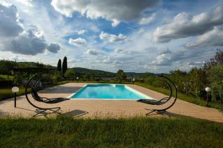Historic Villa With Pool In The Heart Of Chianti - 9
