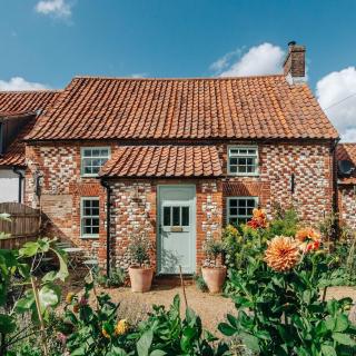 Cherry Tree Cottage - Stanhoe - 0