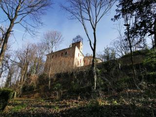 Charming Castle Stay, Robella - 3