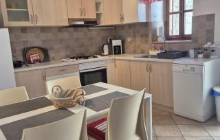 House Ana Grgurici by Villas Guide - 9
