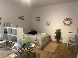 Le Studio d'en O, au coeur de la ville haute - 1