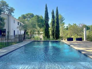 Provençal Mansion With Pool Near Montpellier - 8