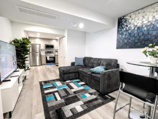 Basement Suite in Desrochers SW - Edmonton - 0