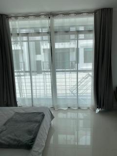 Kamala Regent - 5