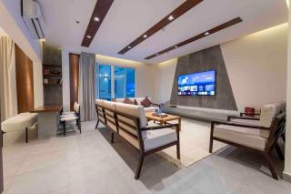 Luxury apartment in Alwadi - 9