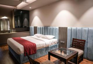 Midland Residncy - 1