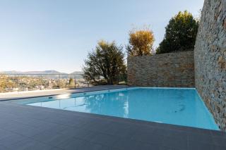 Green Hill Appartement à Nice Terrasse 130m2, Vue panoramique, Piscine, Parking Privé, Climatisation, WiFi - 7