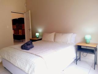 Costaplenty Self-Catering Home - 6