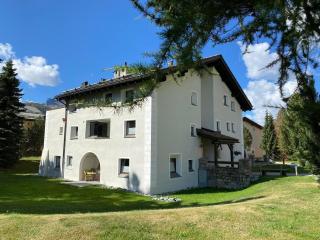 Chesa Muntanella - 8