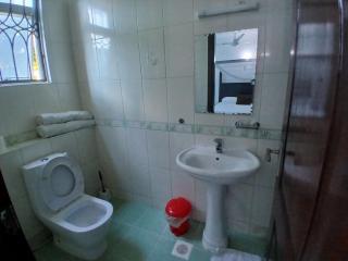 Ary Homestay Nyali- A Walk to Nyali Beach - 9