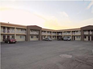 Americas Best Value Inn Hanford - Hanford - 3