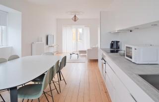 Beautiful and bright 4-bedroom apartment - 51 - 6