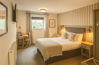 Kings Arms Hotel - Amersham - 6