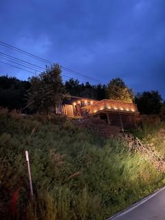 Arctic villa with ocean view, jacuzzi and northern lights - Karlsøy - 6