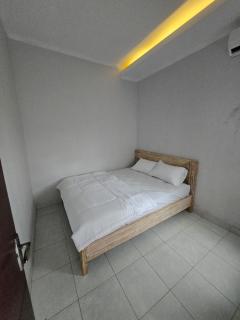 Gubug Semesta A7 - 5