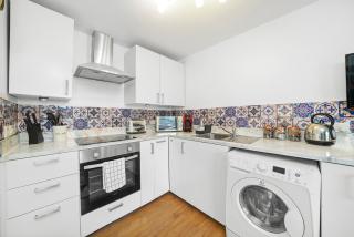 Cosy Apartment in Plymouth - Sleeps 4 - 7
