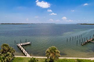 Bay Views - Flamingo on the Bay by SeaBreeze Vacation - 8