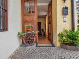 Belvilla by OYO Charming Apartment in Brez with TV - 6