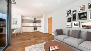 The Place- Greenwich 2-Bed flat - 1