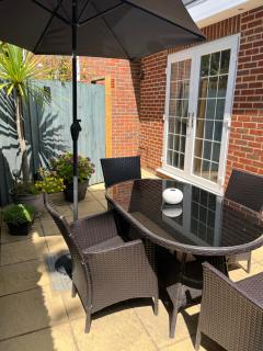 Sun Terrace Lodge Weybridge - 9