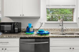 Newly Designed Ranch House | Backyard & BBQ Grill - 5