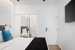 Glyfada Lux Suites Olive Glow by MPS - 4