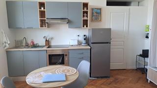 Chez Nous - 7