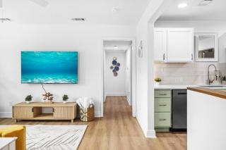 Kid's Playroom & Workspace | 5mins to Downtown - 7