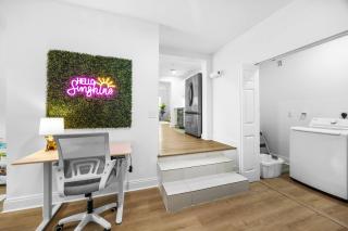 Kid's Playroom & Workspace | 5mins to Downtown - 2