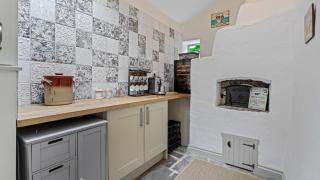 Old Myrtle Cottage - Longhope - 1