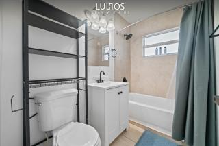 Ocean Breeze Hideaway Elegant 1BR Jacuzzi Access L84 - Fort Lauderdale - 5