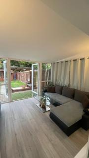 House & forest side - Leigh - 8