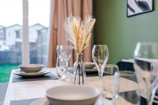 Furnished 3BR House - Pool table, WiFi, Kitchen - Manchester - 5