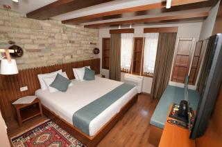 Palorto Traditional Hotel - Gjirokastër - 8